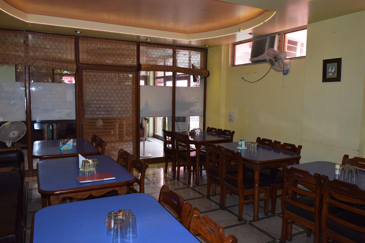Hotel Raj Palace Rishīkesh Exterior foto